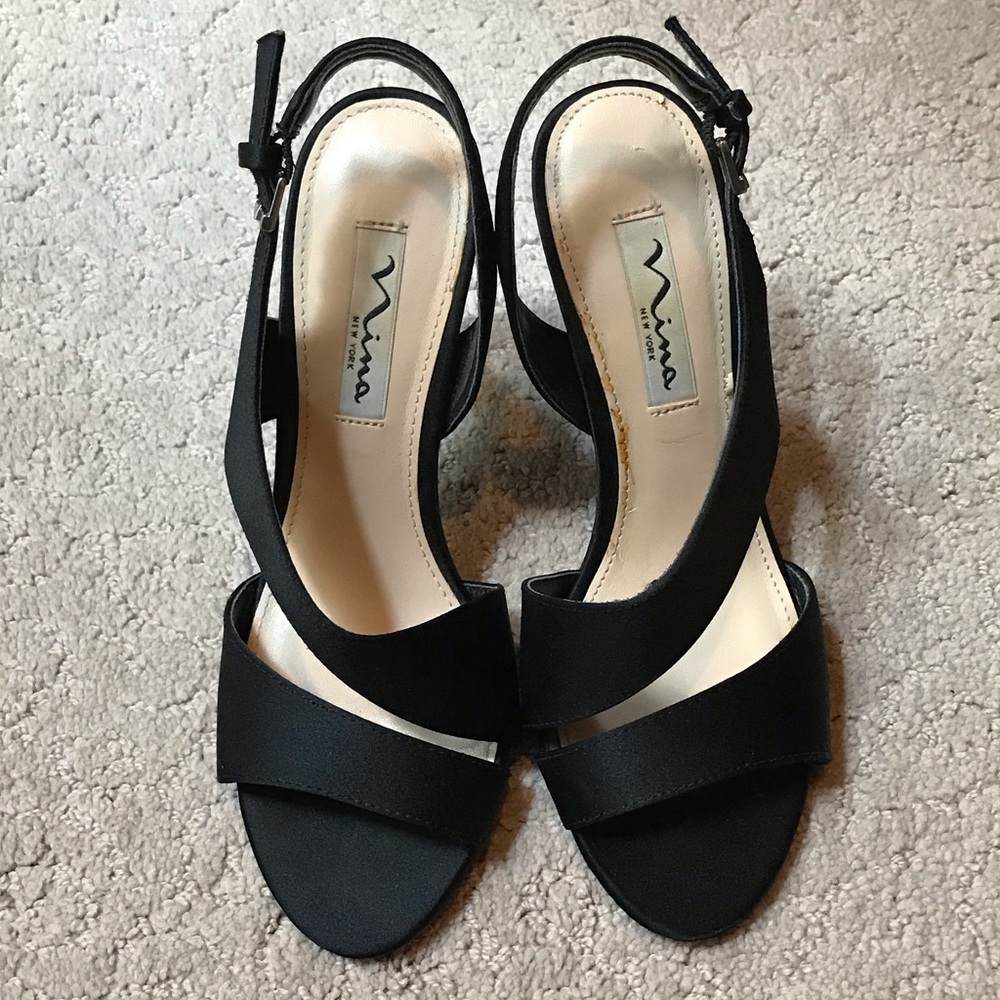 Nina Black Size 6 Heels - Picture 3 of 10